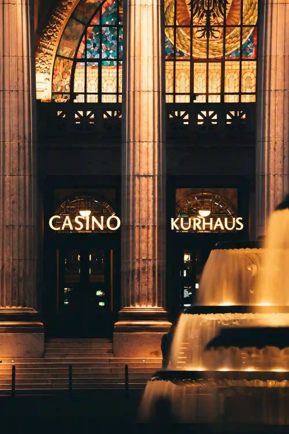 Exklusives Kasinohotel in Deutschland - Kurhausplatz Wiesbaden