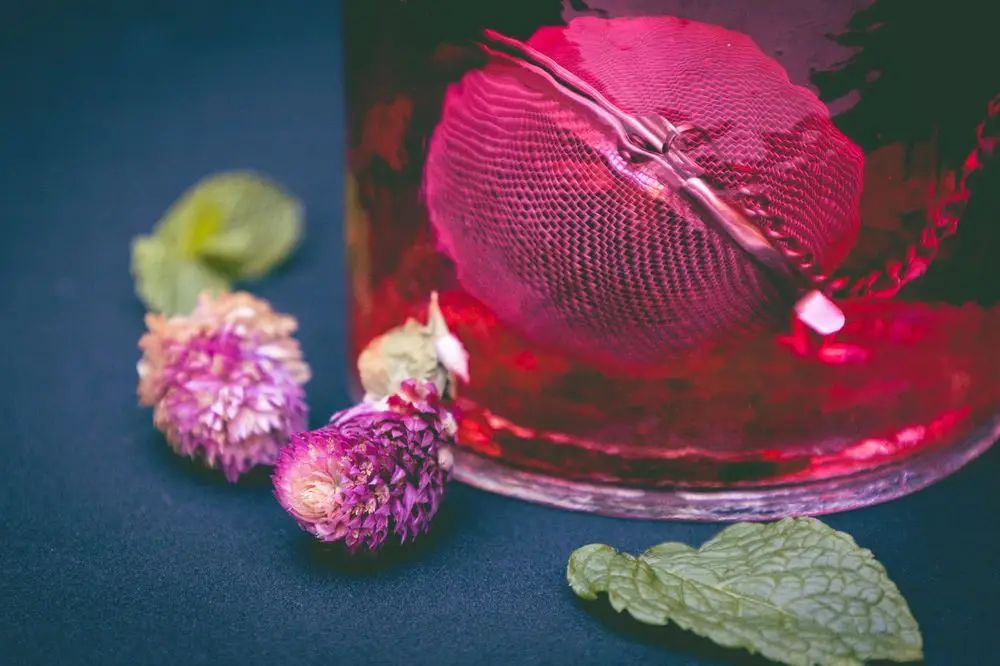 Botanische Infusion im Kasinorestaurant